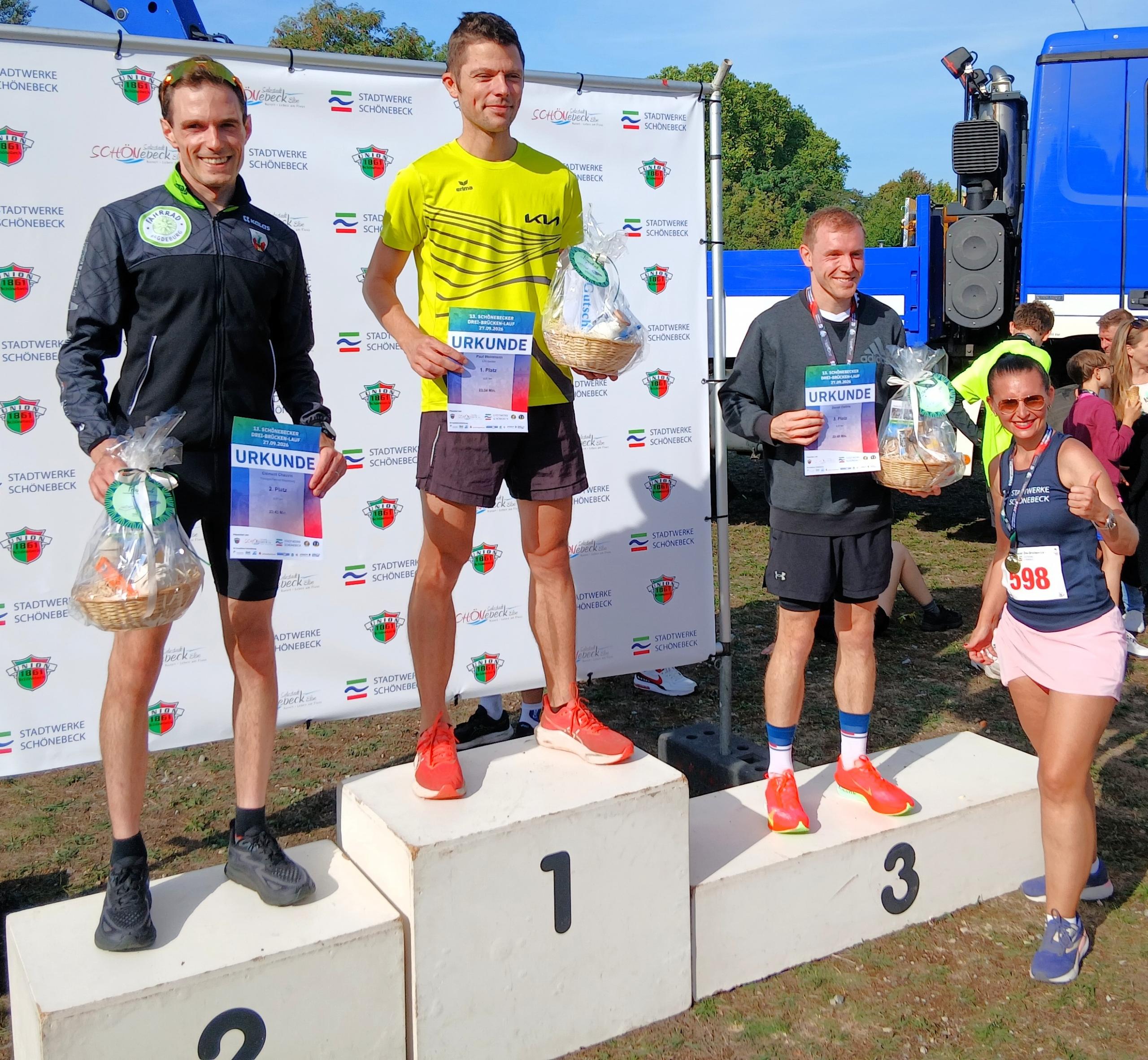 Paul Weinmann gewann die 6,87 Kilometer vor Clément Chauvin und Daniel Collins aus Schönebeck. © Stadt Schönebeck (Elbe) Paul Weinmann gewann die 6,87 Kilometer vor Clément Chauvin und Daniel Collins aus Schönebeck. © Stadt Schönebeck (Elbe)