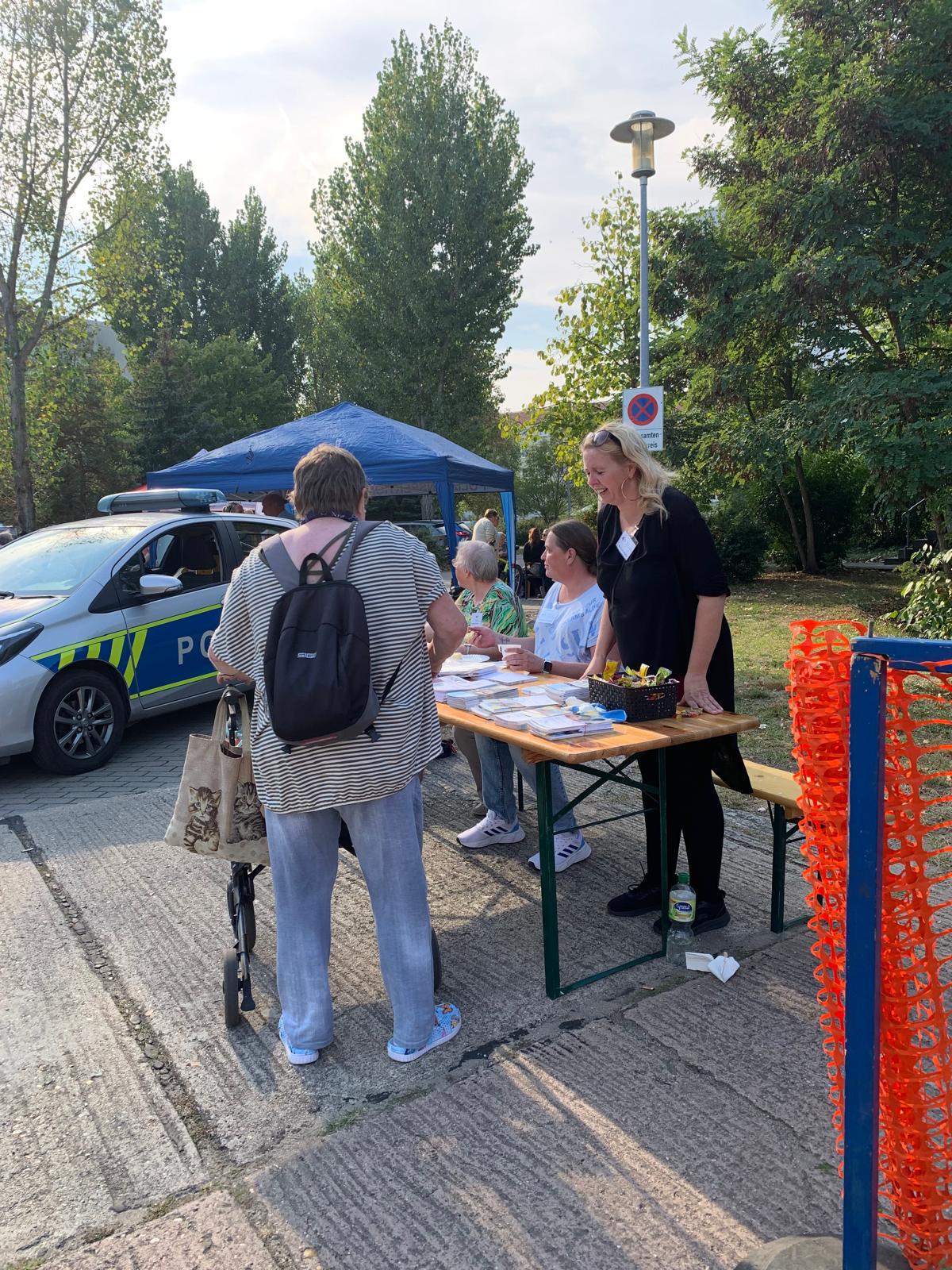 Infostand des Blinden und Sehbehindertenverbandes Sachsen-Anhalt © Schönebecker Inklusionsnetzwerk