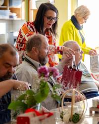 Stadtwerke erfüllen 131 Wünsche im Burghof