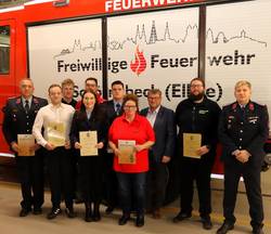 Die Ausgezeichneten der Feuererwehr Ranies.