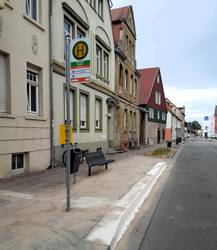 Bushaltestelle Edelmannstraße nach dem Ausbau.
