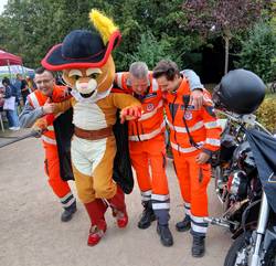 Beim Kinderfest suchte der Gestiefelte Kater nach Gleichgesinnten.