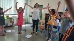 Die Kinder der Schönebecker Grundschule bei der Donnerstags-Chor-AG. © Salzlandkreis ChorAG KMS TolbergGS SBK 160622