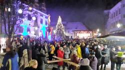 Etwa 500 Menschen waren beim ersten Weihnachtssingen dabei. © Stadt Schönebeck (Elbe) weihnachtssingen1
