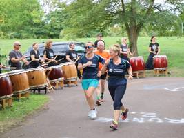 Mit Trommeln ins Ziel. © Stadt Schönebeck (Elbe) Mit Trommeln ins Ziel.