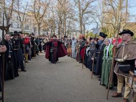 Nachtwächter und Türmer treffen sich in Schönebeck