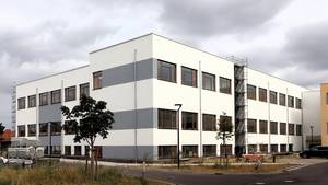 Der neue Anbau von außen. © Stadt Schönebeck (Elbe) Der neue Anbau von außen.
