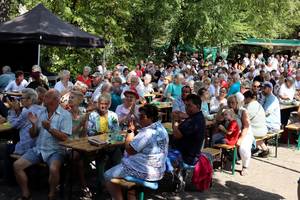 Viele Zuschauer beim Bierer Berg Fest.