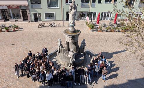 Schüler aus Posen und Trakai in Schönebeck © Stadt Schönebeck (Elbe) Internationaler Schüleraustausch im Rathaus empfangen