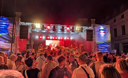Bühne © Stadt Schönebeck (Elbe) 9. Brunnenfest