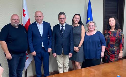 Eine fünfköpfige Delegation war vor kurzen nach Mtskheta in Georgien eingeladen.