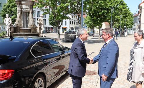 Generalkonsul besucht das Rathaus